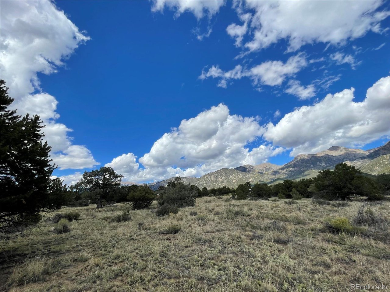 Land in Crestone 4