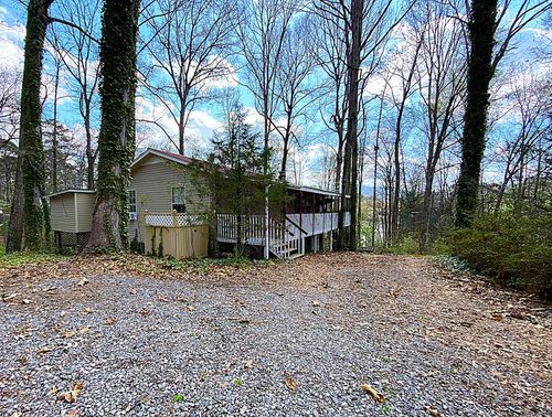 696 Chatuge Village Cir, Hayesville, NC, 28904-4792 | Card Image