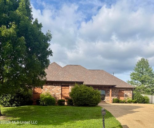 302 Pinecone Cove, Brandon, MS, 39047 | Card Image