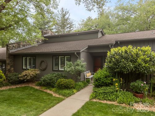606 Crowfields Ln, Asheville, NC, 28803-3296 | Card Image