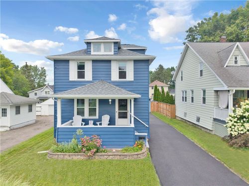 30 Deland Park B, Fairport, NY, 14450-1406 | Card Image