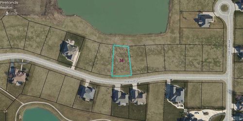 2120 Pinehurst Trl, Fremont, OH, 43420-9091 | Card Image