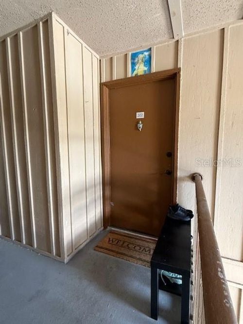 202-444 Banyon Tree Cir, MAITLAND, FL, 32751-5986 | Card Image