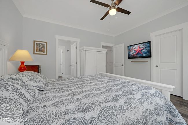 115 Ne 7 Th St, House other with 3 bedrooms, 2 bathrooms and null parking in Oak Island NC | Image 18