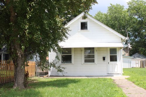2611 Jefferson Ave, Davenport, IA, 52803-1817 | Card Image