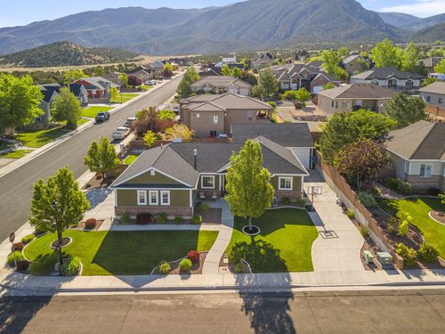 2366 N 900 E, Cedar City, UT, 84721-5351 | Card Image