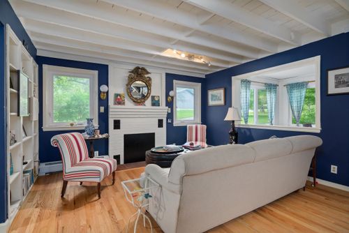 2 Bromley Lane, Bennington, VT, 05257 | Card Image