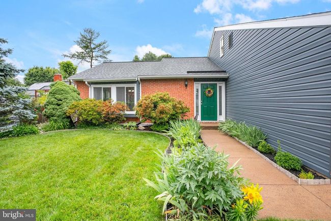 261 E Juniper Ave, House other with 3 bedrooms, 2 bathrooms and null parking in STERLING VA | Image 32