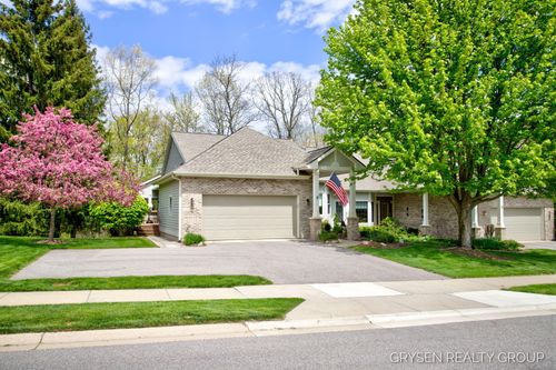 22-2137 Lamberton Creek Ln Ne, Grand Rapids, MI, 49505-5793 | Card Image