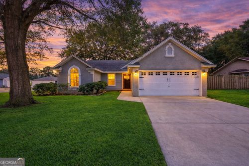 130 Dunbar Dr, Saint Marys, GA, 31558-3936 | Card Image