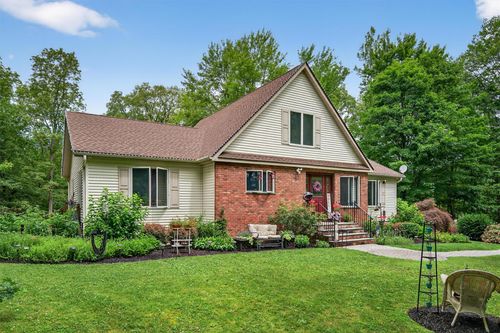 189 School House Rd, Middletown, NY, 10940-7511 | Card Image
