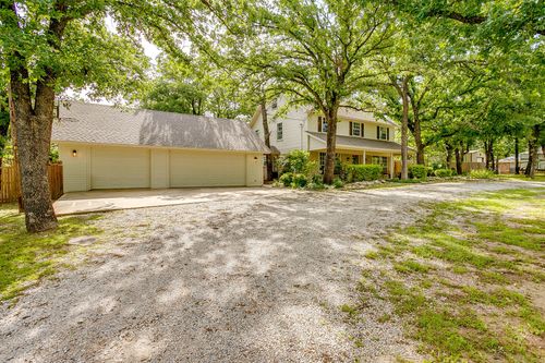 409 County Road 3418, Bridgeport, TX, 76426-6834 | Card Image