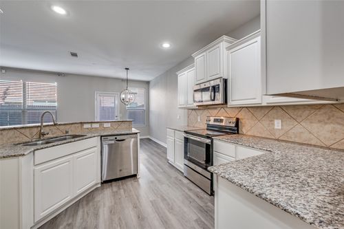 1824 Villa Dr, Allen, TX, 75013-6128 | Card Image