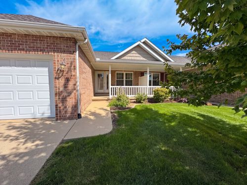 1823 Kingsbury Rd, Washington, IL, 61571-9274 | Card Image