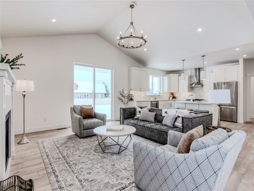 127 Lumberjack Pl, Kalispell, MT, 59901-9586 | Card Image