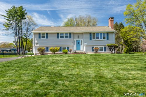 35 Puritan Ln, Newington, CT, 06111-5012 | Card Image