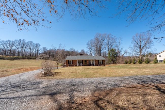 1553 Old Stage Rd, House other with 3 bedrooms, 3 bathrooms and null parking in AMHERST VA | Image 5
