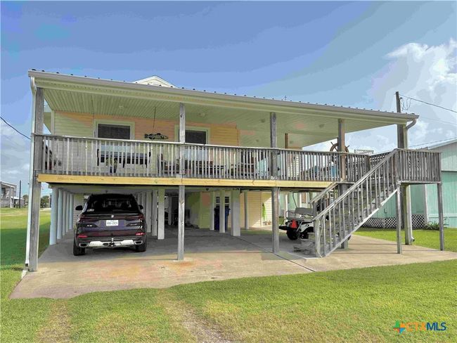 604 W Maple St, House other with 5 bedrooms, 3 bathrooms and null parking in Port O Connor TX | Image 21