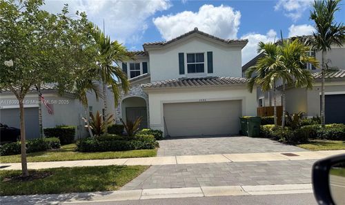 2686 Se 13th Ct, Homestead, FL, 33035-2528 | Card Image