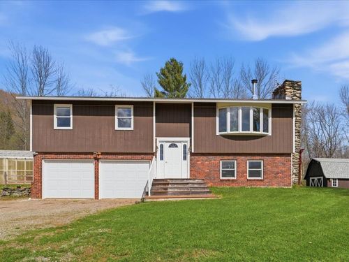 12 Briar Patch Ln, Underhill, VT, 05489-9204 | Card Image