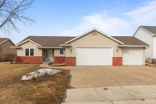 3082 Winnipeg Street, MENASHA, WI, 54952 | Card Image