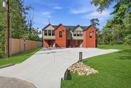 a-12204 Hairston Cir, Willis, TX, 77318-5674 | Card Image
