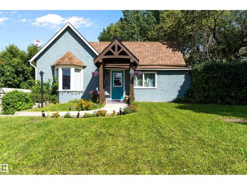 5404 45 Ave, Wetaskiwin, AB, T9A0E9 | Card Image