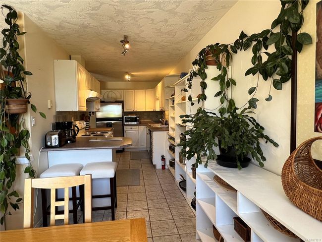 Apartment A | Image 52