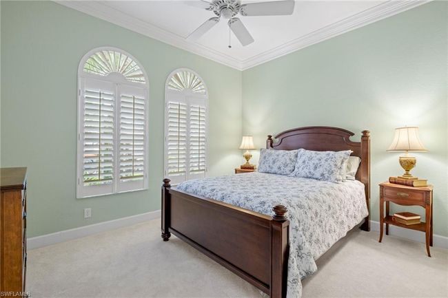16144 Parque Ln, House other with 3 bedrooms, 2 bathrooms and 2 parking in NAPLES FL | Image 20