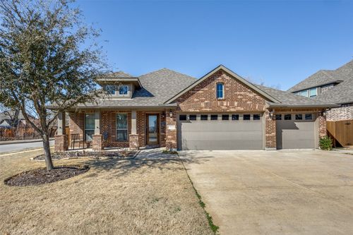 1812 Southridge Dr, Van Alstyne, TX, 75495-2740 | Card Image