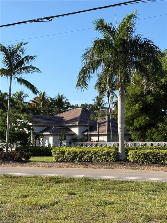 Land in CAPE CORAL 4