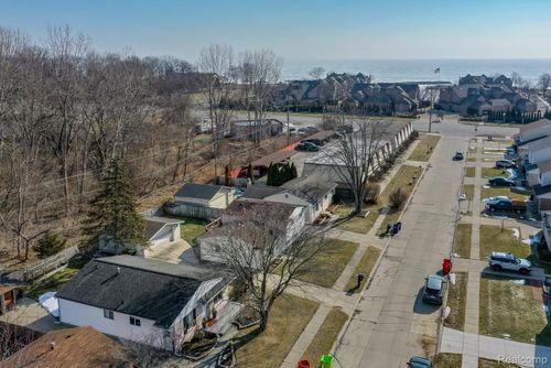 25145 Orchid St, Harrison Township, MI, 48045-3371 | Card Image