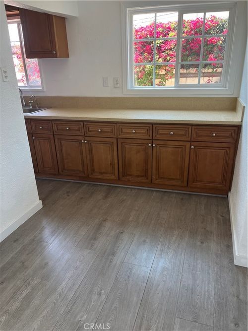 a-9325 Eight, Rancho Cucamonga, CA, 91730 | Card Image