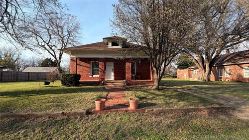 605 E Caddo St, Cleveland, OK, 74020-5411 | Card Image