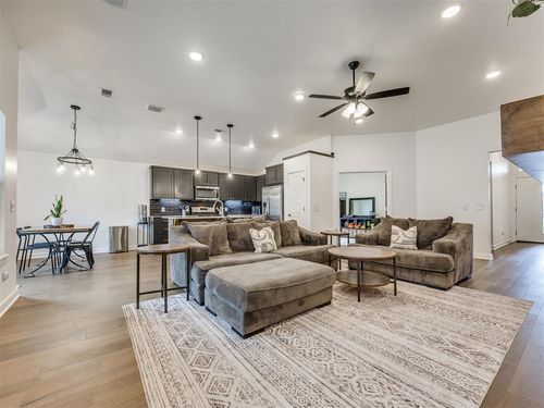 3821 Nw 177th St, Edmond, OK, 73012-6942 | Card Image