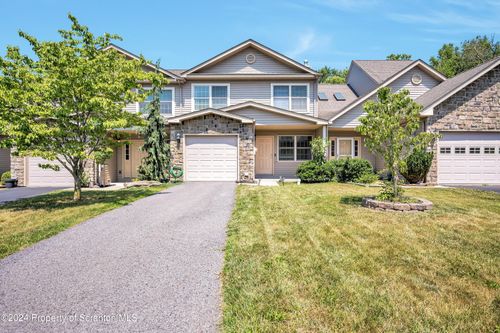 14 Fiore Ct, Duryea, PA, 18642-7008 | Card Image