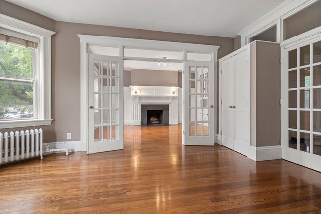 APT-2 - 76 Marshal St, Condo with 3 bedrooms, 2 bathrooms and 1 parking in Brookline MA | Image 12
