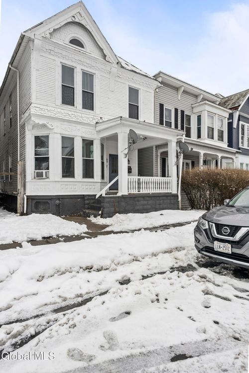 172 6th Ave, Troy, NY, 12180-1035 | Card Image