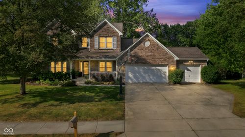 9801 Logan Ln, Fishers, IN, 46037-9456 | Card Image