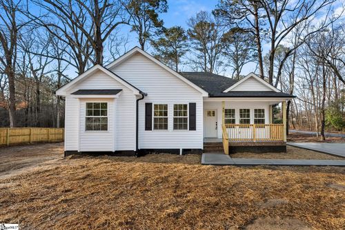 88 Hand Dr, Belton, SC, 29627-1664 | Card Image