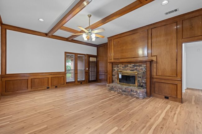 208 N Rustic Trl, House other with 3 bedrooms, 2 bathrooms and null parking in Wylie TX | Image 6