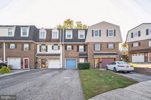 127 Sutcliffe Ln, CONSHOHOCKEN, PA, 19428-1457 | Card Image