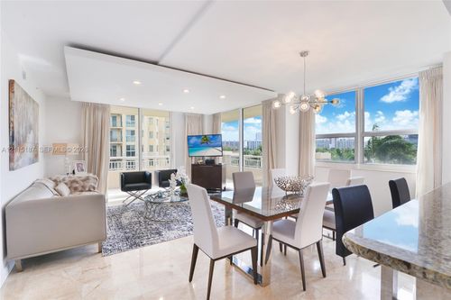 504-19501 W Country Club Dr, Aventura, FL, 33180-2473 | Card Image