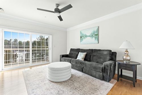 unit-3003-36 Abigail Way, Reading, MA, 01867-4080 | Card Image