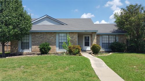 5640 Turner St, The Colony, TX, 75056-1417 | Card Image