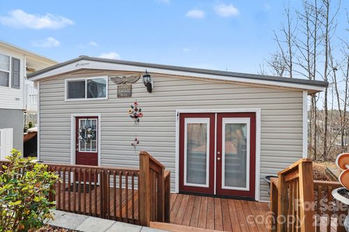 130 Eagle Dr, New London, NC, 28127 | Card Image
