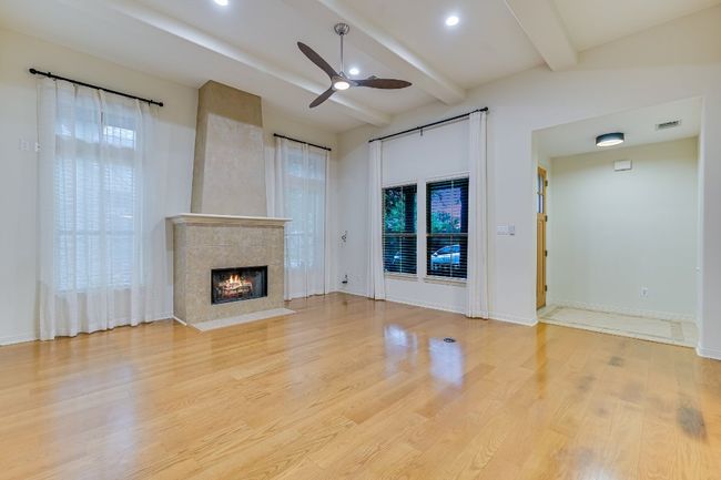 APT-10 - 6201 River Place Blvd, House other with 2 bedrooms, 2 bathrooms and null parking in Austin TX | Image 6
