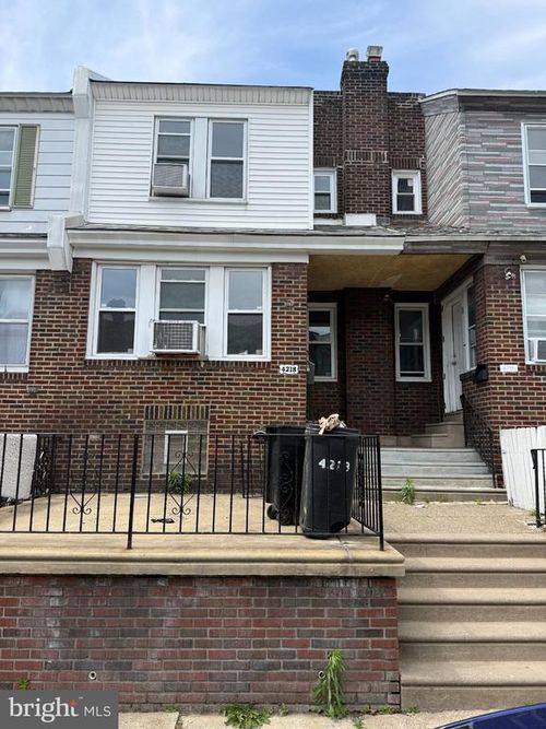 4218 Loring St, PHILADELPHIA, PA, 19136-3917 | Card Image