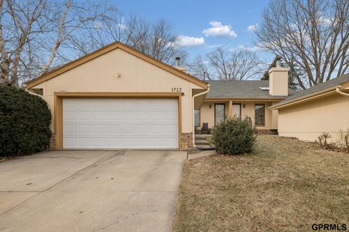 1712 N 121st St, Omaha, NE, 68154-1383 | Card Image