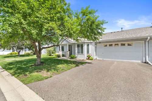 661 Belland Ave, Vadnais Heights, MN, 55127-5020 | Card Image